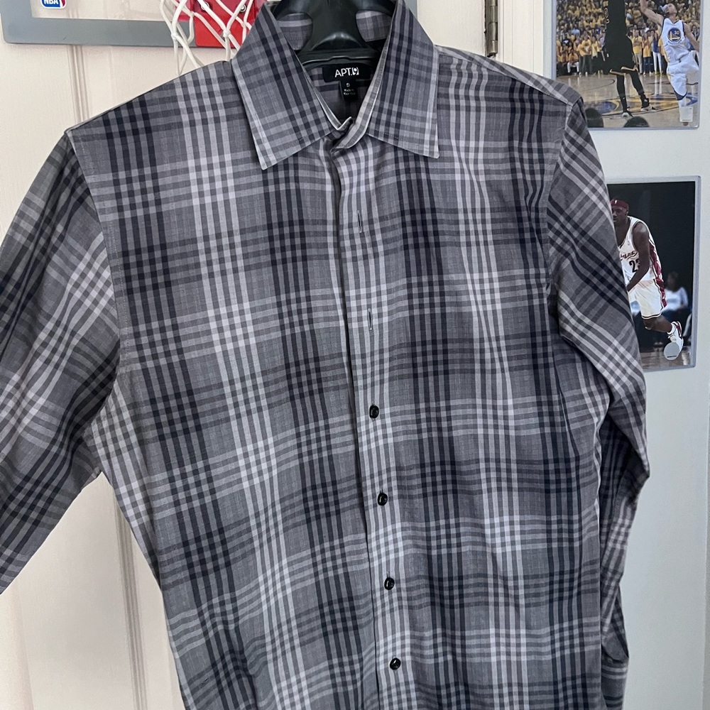Apt 9 Black Checkered Dress Shirt Size S